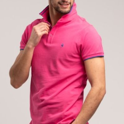 Polo uomo manica corta tinta unita realizzata in cotone piquet